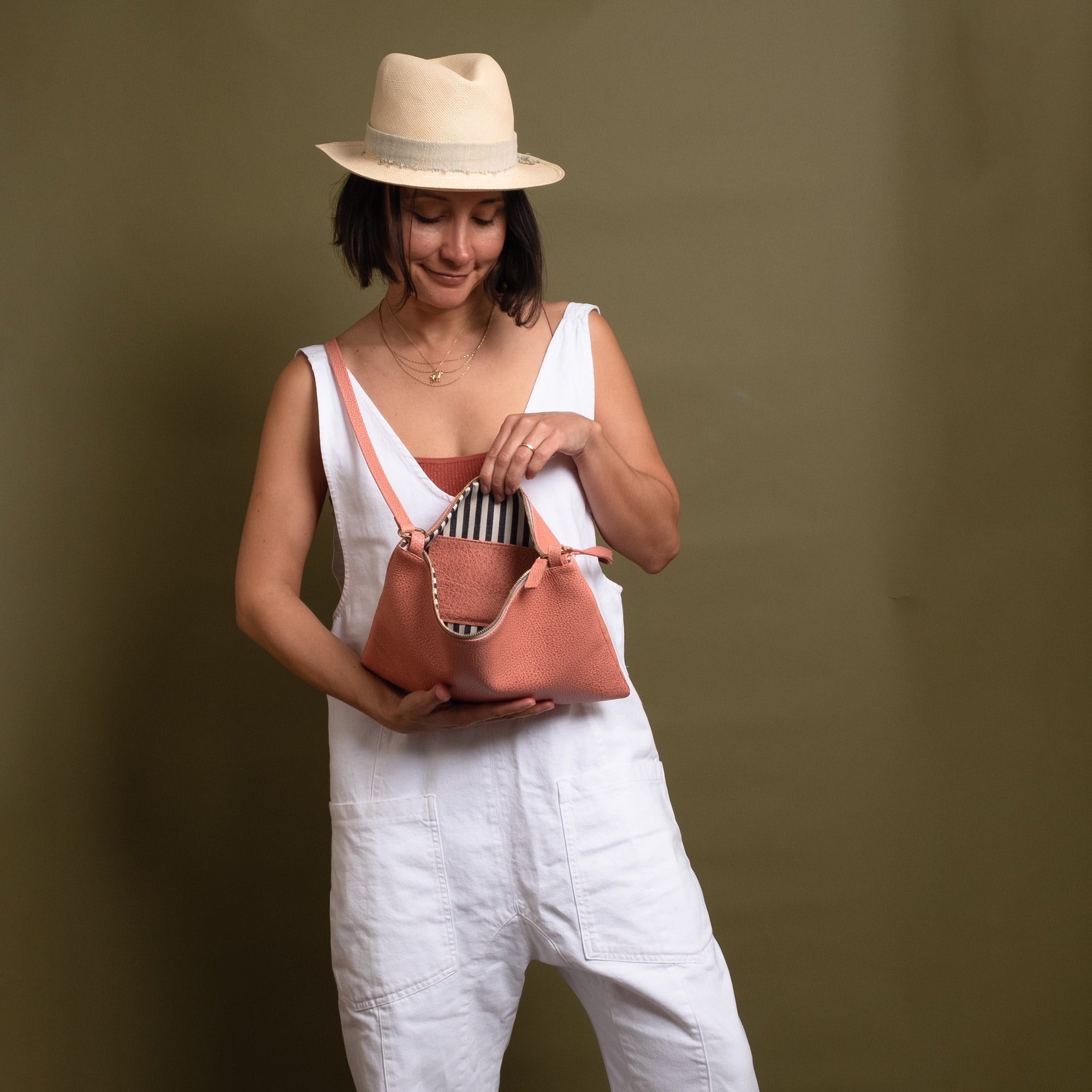 The best fanny pack for moms