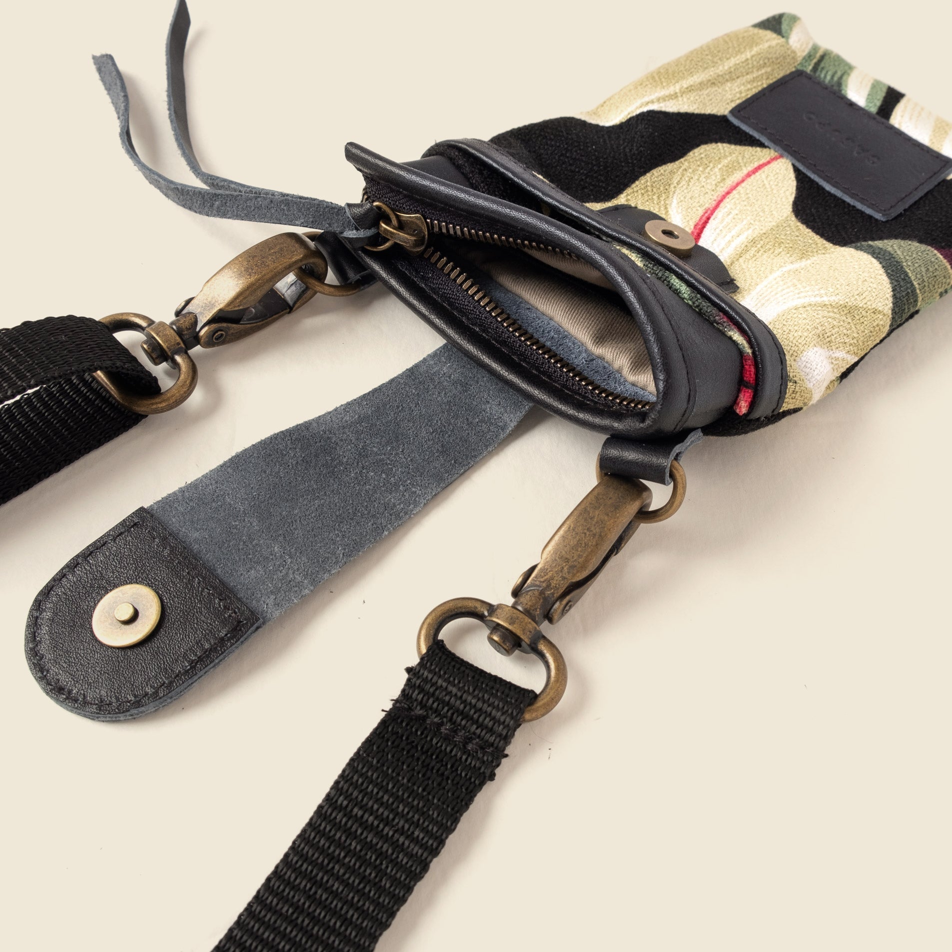 Crossbody bag bag for phone and wallet