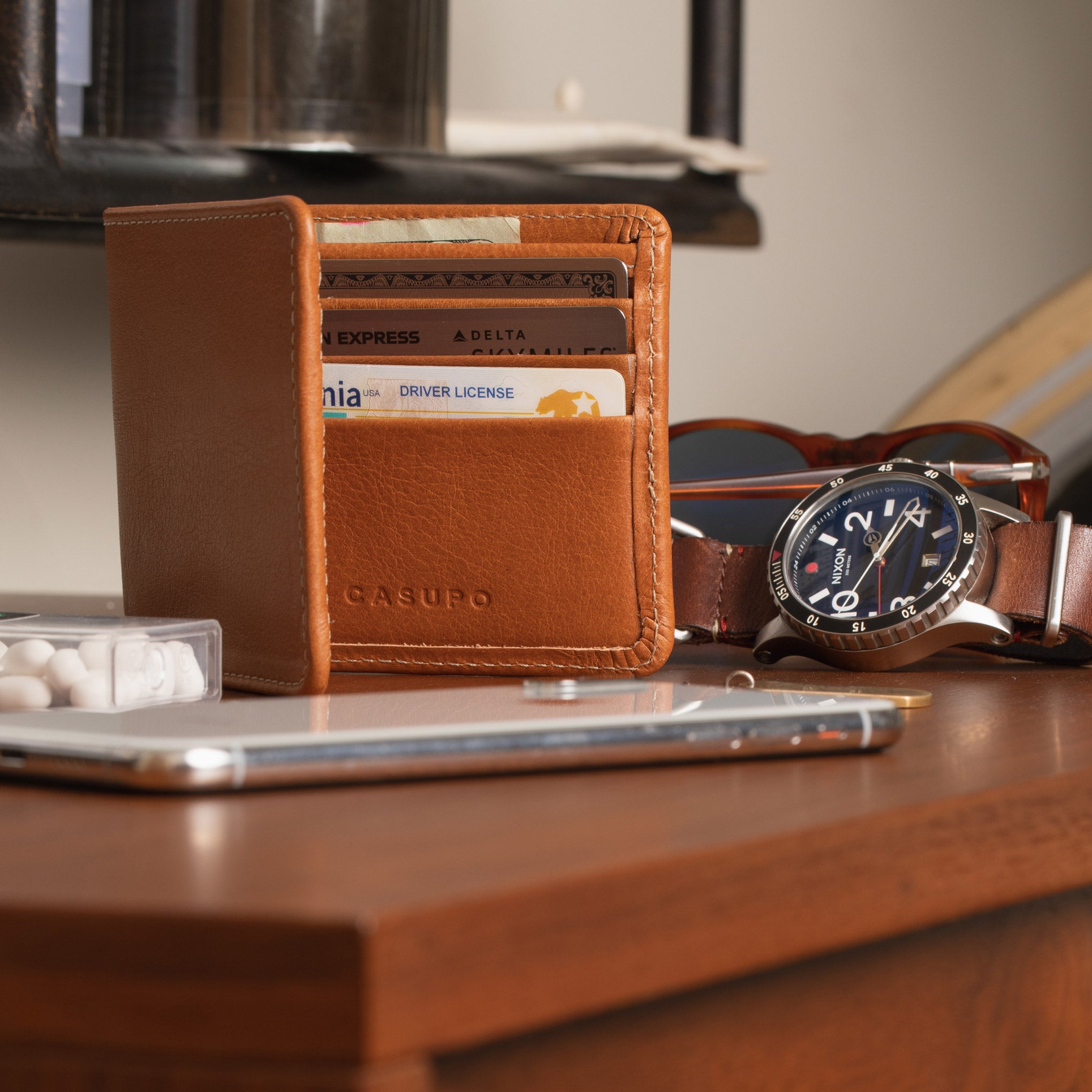 Chocolate Large Billfold Wallet with RFID protection - Casupo
