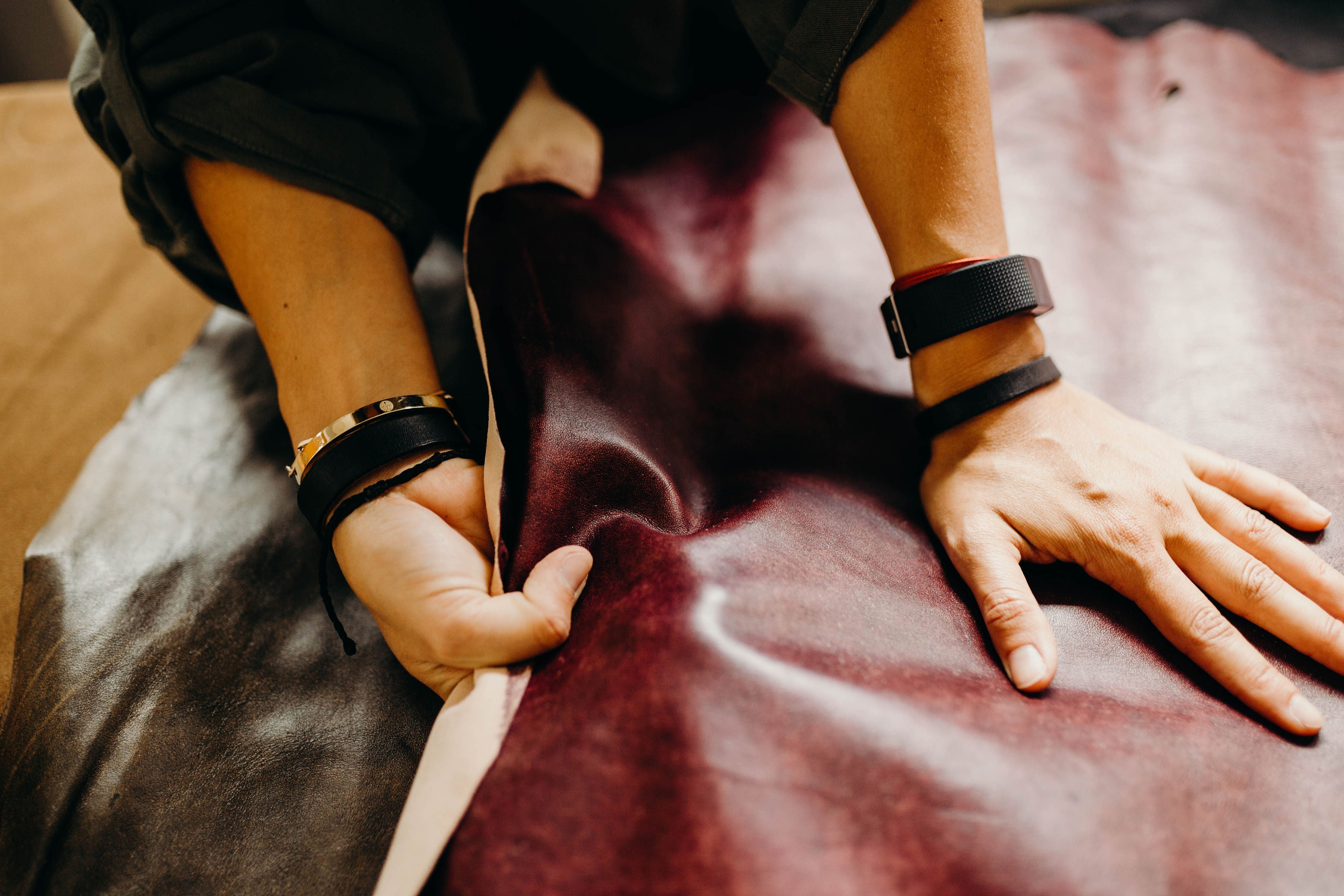 Seasonal Production Planning for Luxury Leather Brands: Avoiding the Rush