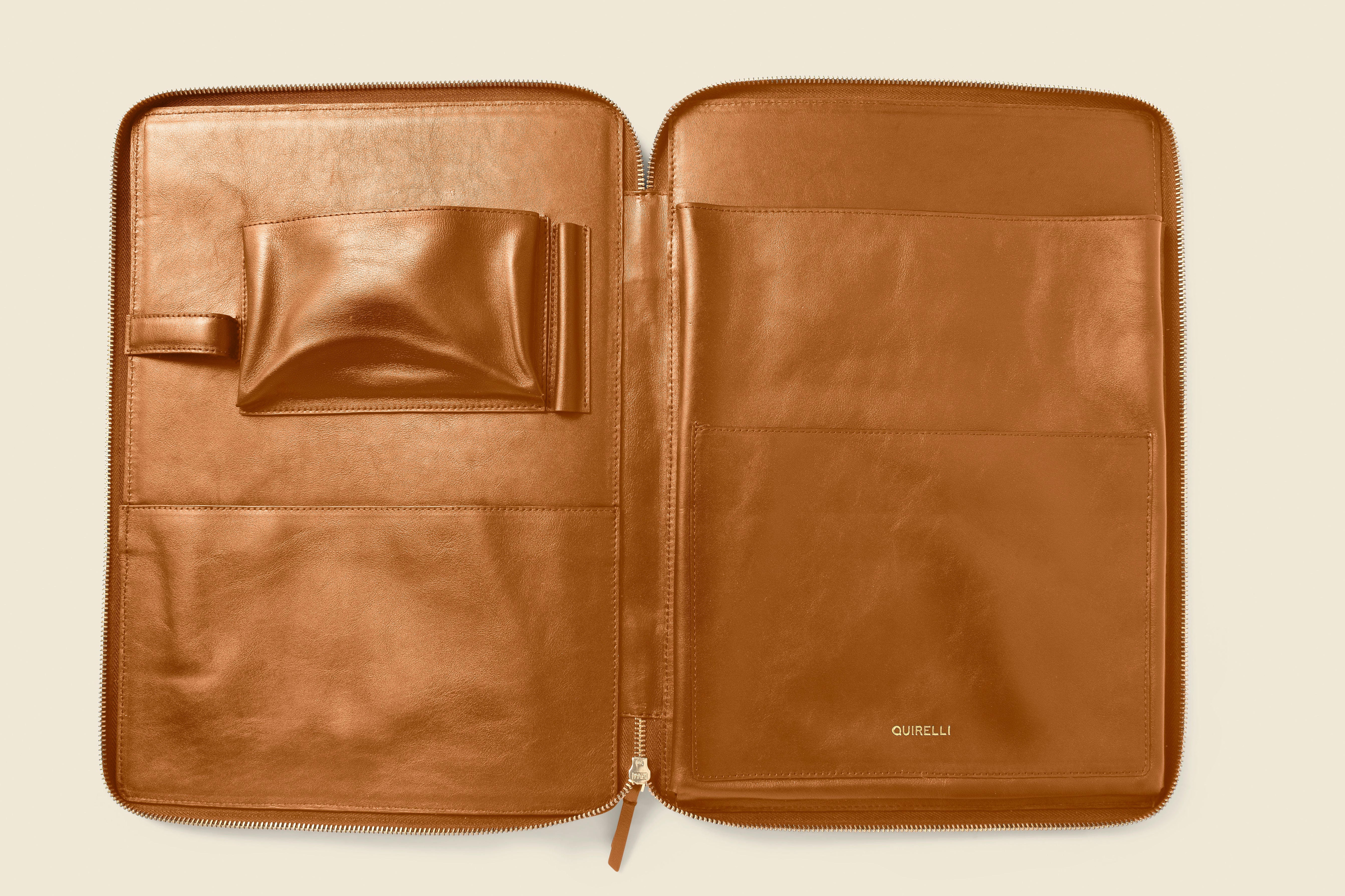 Brown leather customizable gift for private events