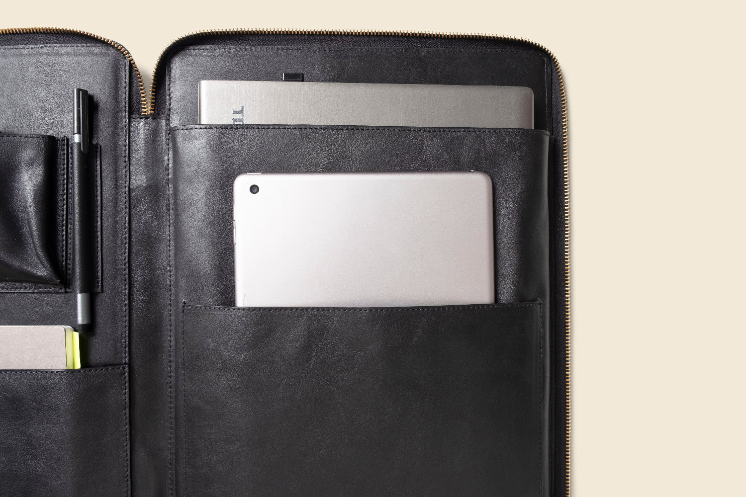 Black leather zipper laptop case for corporate gifts