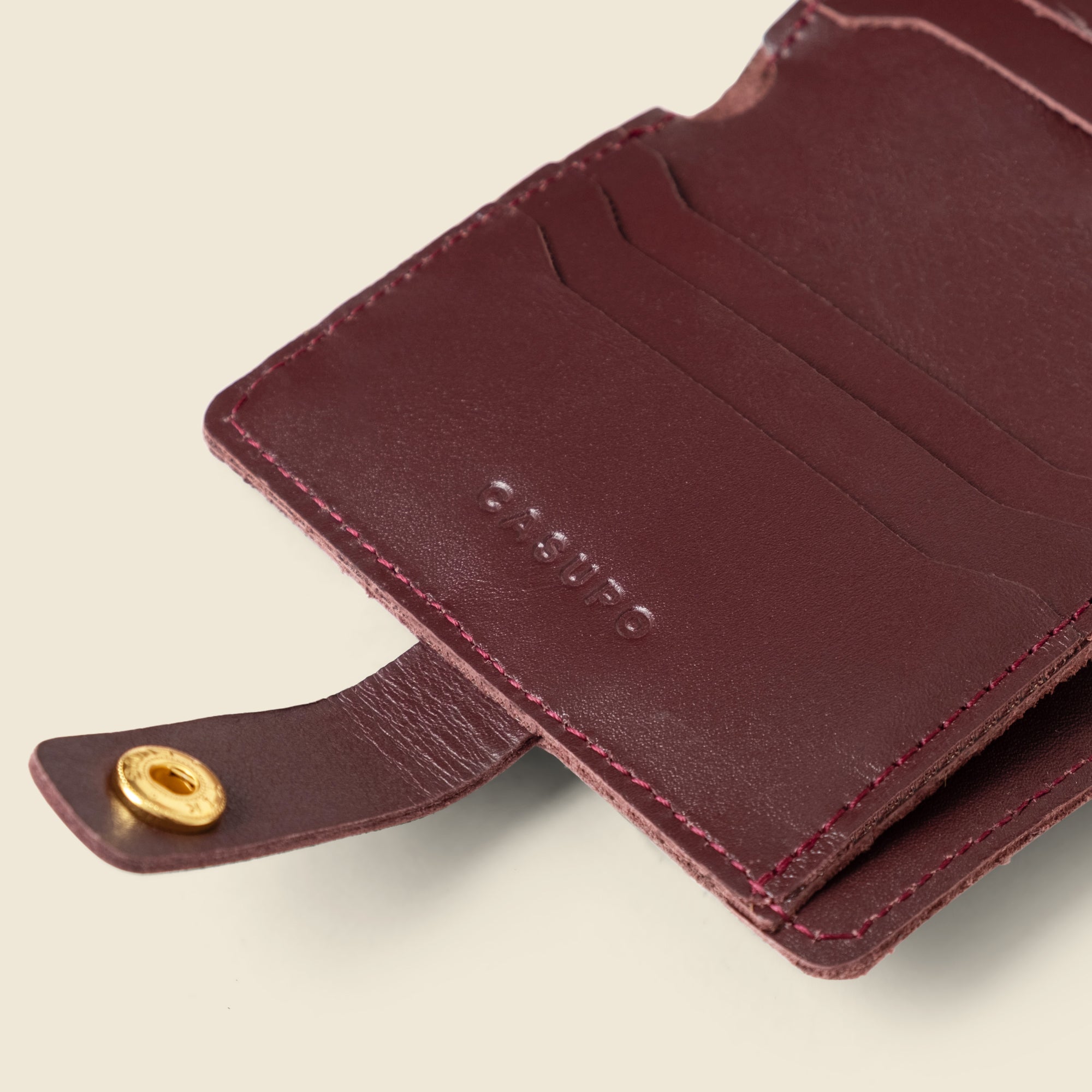 Wallet with Snap and Key Ring - Bugundy