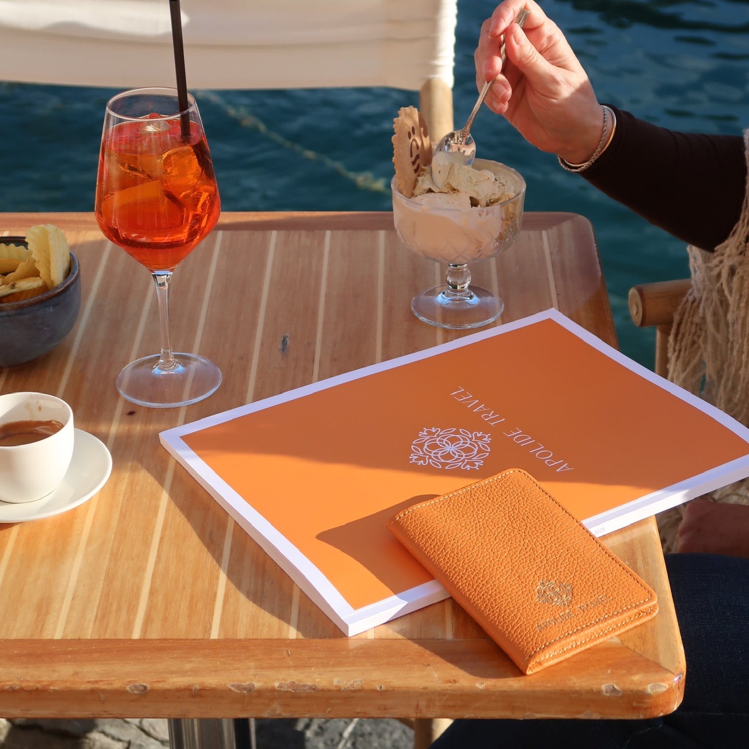 Passport Leather Wallet For Private Label (50 Units Minimum)