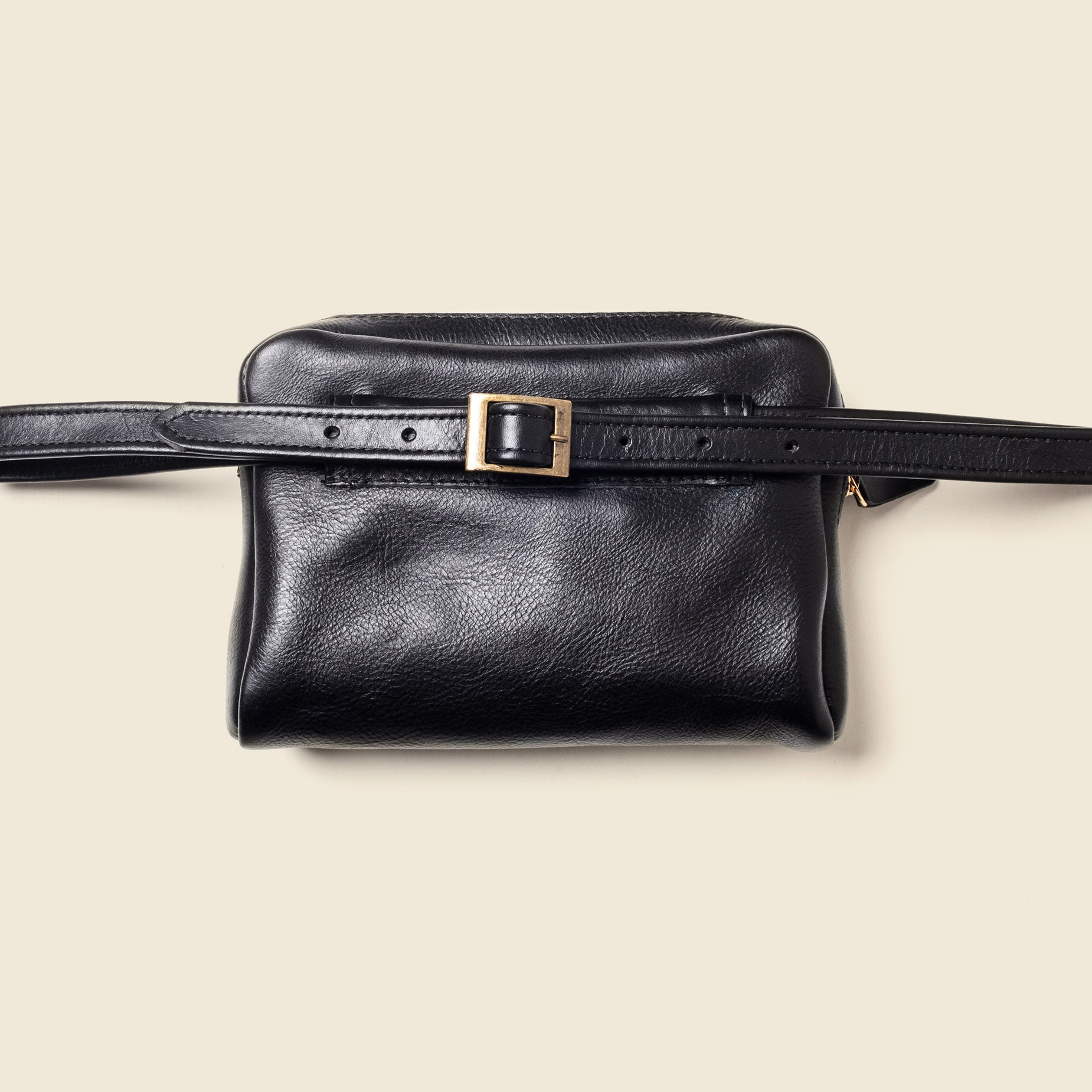 eco friendly leather fanny pack for women